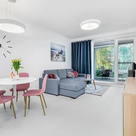 Pearl By Jantar Kolobrzeg Apartman