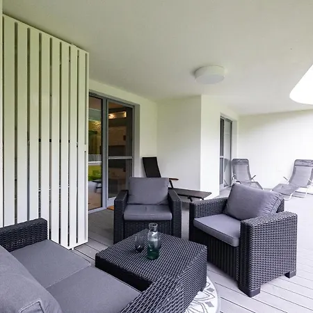 Pearl By Jantar Kolobrzeg Apartman *