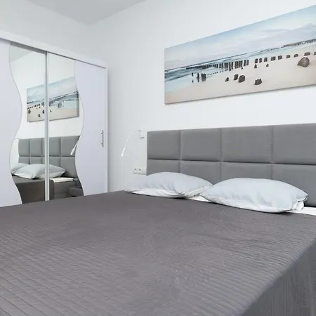 Pearl By Jantar Kolobrzeg Apartment *