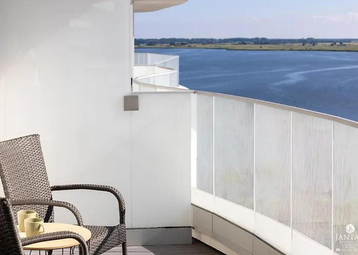 Pearl By Jantar Kolobrzeg Appartamento *